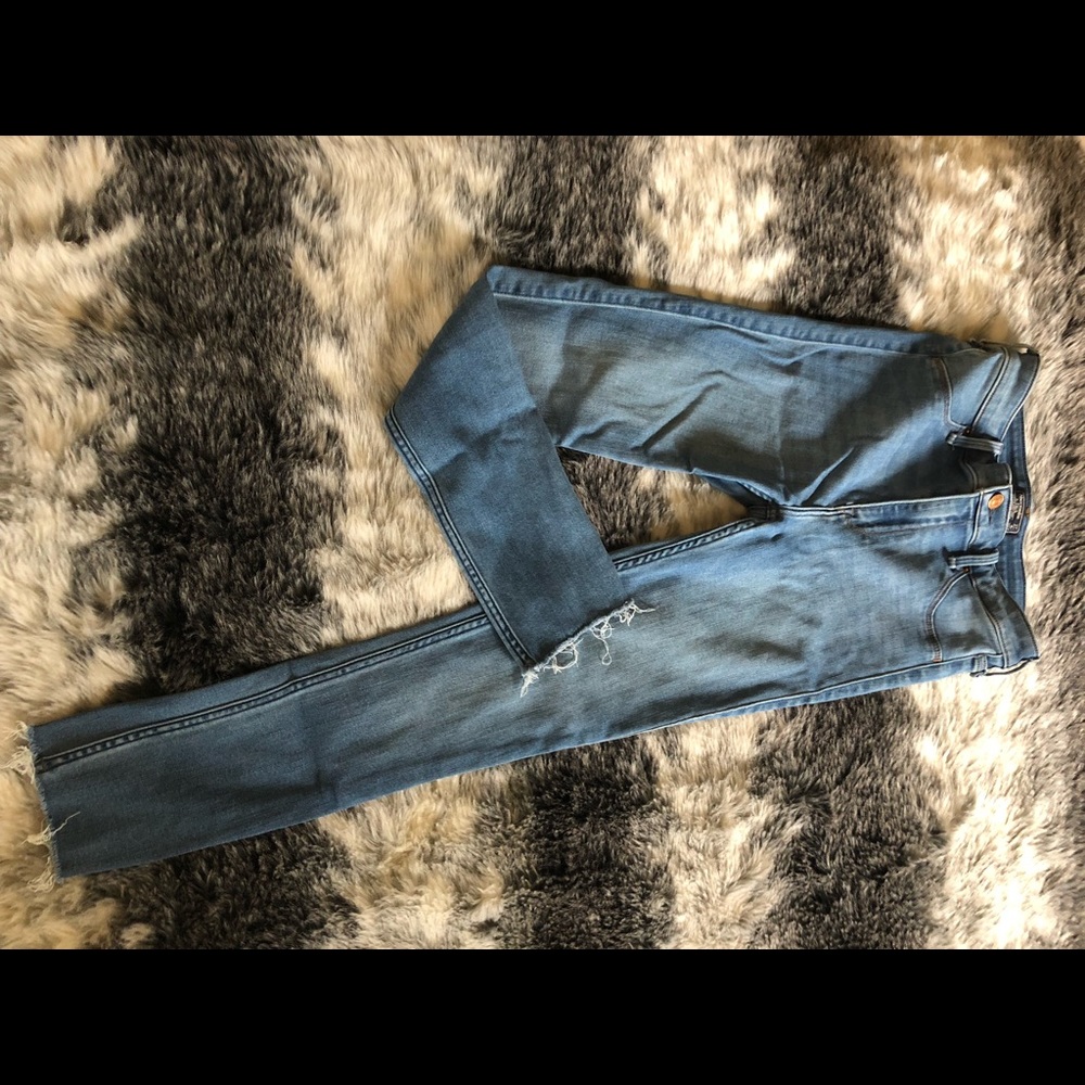 Abercrombie Light Wash Skinny Jeans